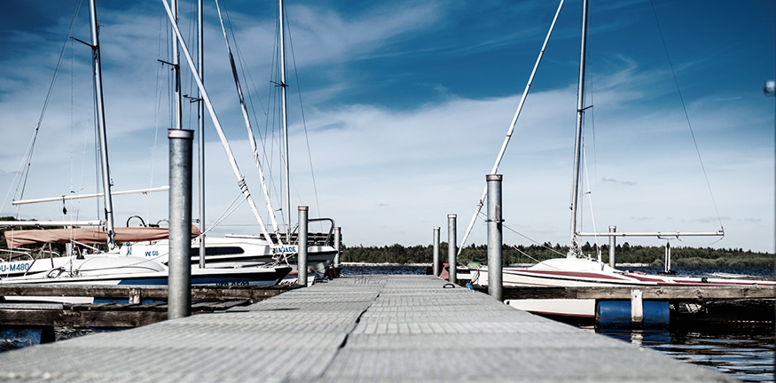 yacht-club-bederkesa-steganlage